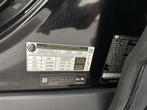 Used 2018 Land Rover Range Rover HSE image 38