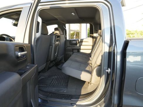 Used 2019 Chevrolet Silverado 1500 Custom Trail Boss w/ Custom Convenience Package AWD/4WD image 21