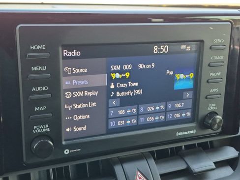 Certified 2022 Toyota RAV4 XLE w/ Convenience Package AWD/4WD image 17