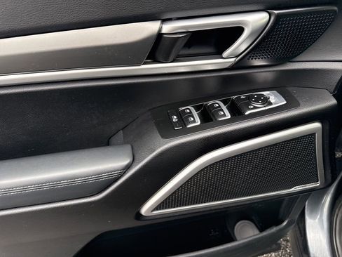 Used 2020 Kia Telluride LX image 23