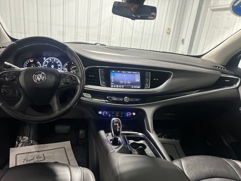 Used 2021 Buick Enclave Avenir w/ Avenir Technology Package AWD/4WD image 21