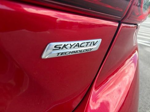 Used 2017 MAZDA MAZDA3 Grand Touring FWD image 9