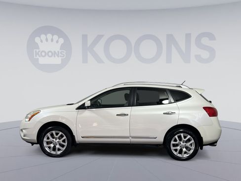 Used 2012 Nissan Rogue SL image 2