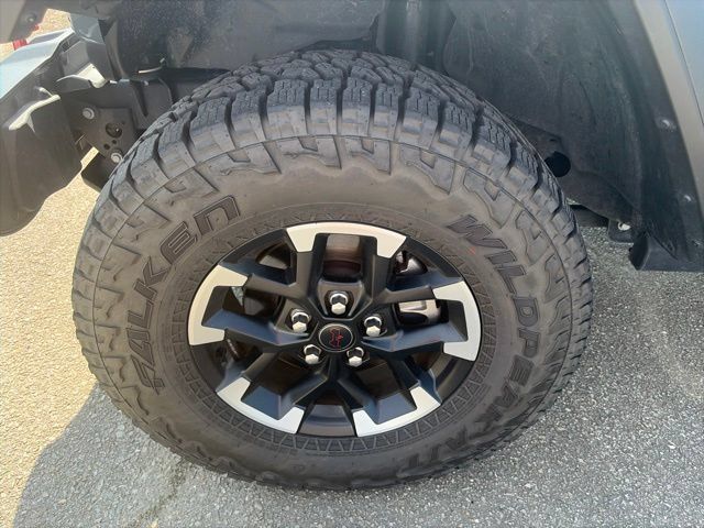 Used 2026 Jeep Gladiator Rubicon AWD/4WD image 10
