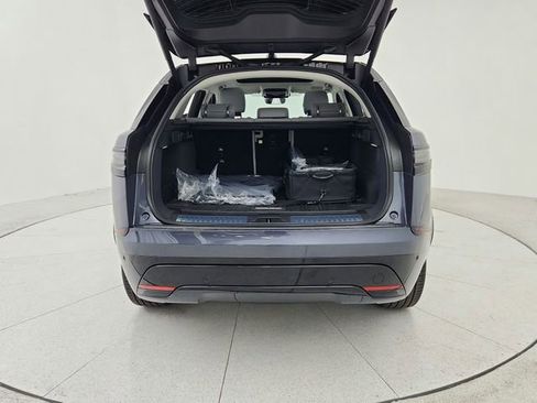 Certified 2025 Land Rover Range Rover Velar Dynamic SE image 23
