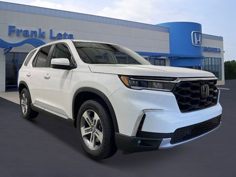 New 2025 Honda Pilot EX-L image 9