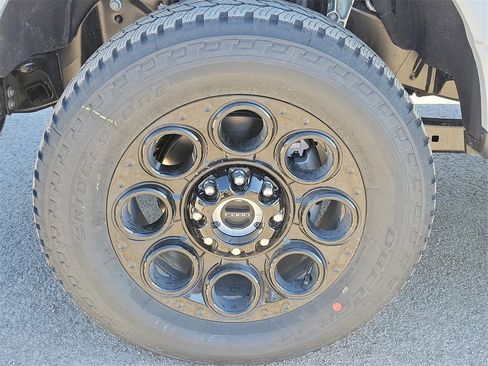 New 2025 Ford F350 Lariat w/ Lariat Ultimate Package image 9