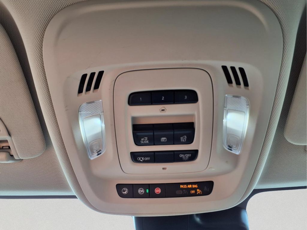 Certified 2023 Buick Envision Avenir AWD/4WD image 14