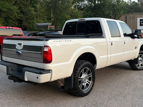 Used 2015 Ford F250 Platinum AWD/4WD image 7