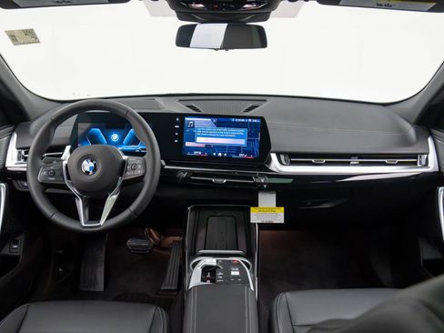 New 2026 BMW X2 xDrive28i w/ Technology Package image 9