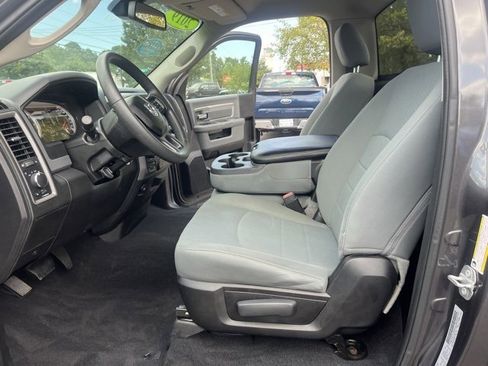 Used 2019 RAM 1500 Tradesman w/ Chrome Plus Package image 12