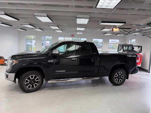 Used 2021 Toyota Tundra Limited w/ Limited Premium Package AWD/4WD image 5