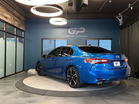 Used 2018 Toyota Camry XSE w/ Driver Assist Package FWD image 5
