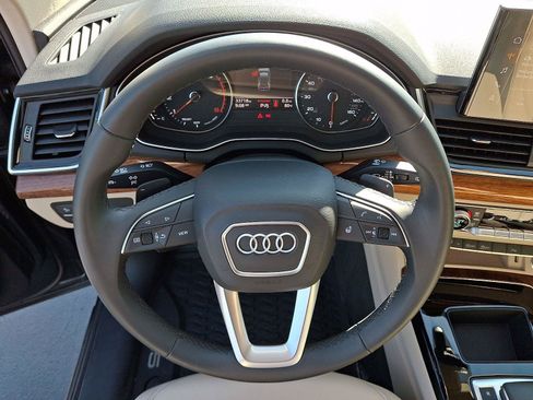 Used 2023 Audi Q5 2.0T Premium w/ Convenience Package AWD/4WD image 19
