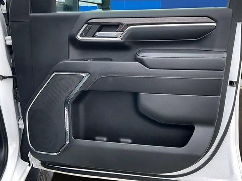 Used 2024 Chevrolet Silverado 2500 LTZ image 29