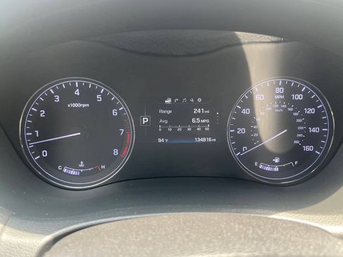 Used 2016 Hyundai Genesis 3.8 AWD/4WD image 16