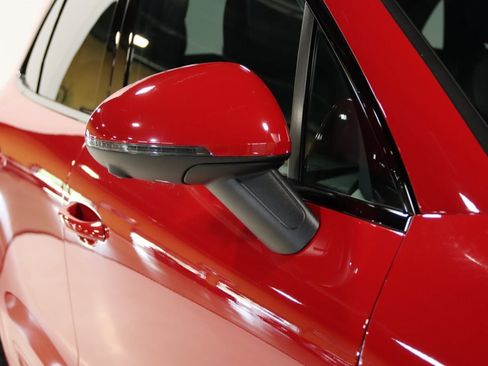 Used 2021 Porsche Macan GTS image 11