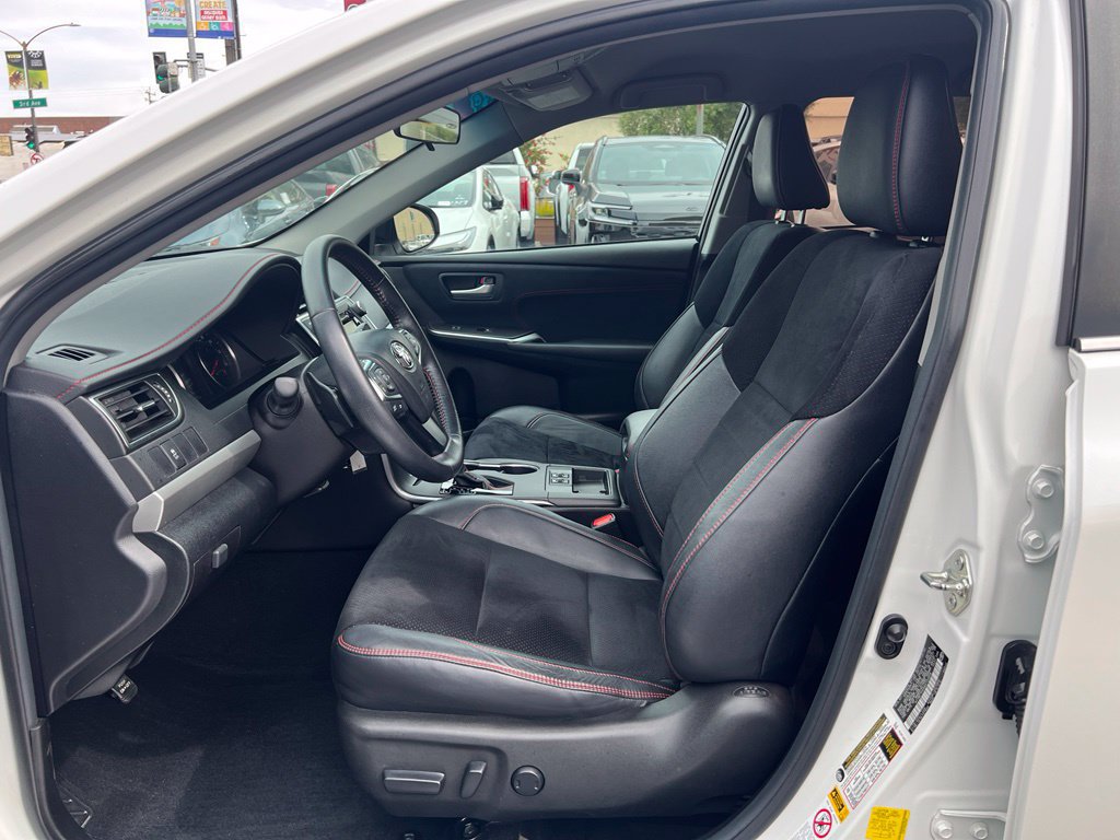 Certified 2016 Toyota Camry XSE FWD image 12
