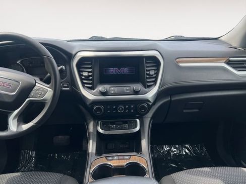 Used 2022 GMC Acadia SLE w/ GMC Pro Grade Package AWD/4WD image 10