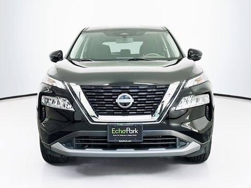 Used 2023 Nissan Rogue SV AWD/4WD image 2