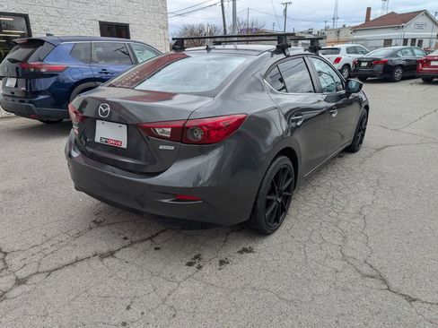 Used 2017 MAZDA MAZDA3 Touring w/ Popular Equipment Package image 6