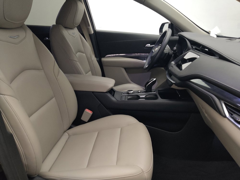 Used 2020 Cadillac XT4 Luxury FWD image 21