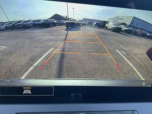 Used 2024 Chevrolet Blazer LT w/ Convenience Package image 2