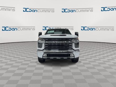 Used 2022 Chevrolet Silverado 2500 LTZ AWD/4WD image 3