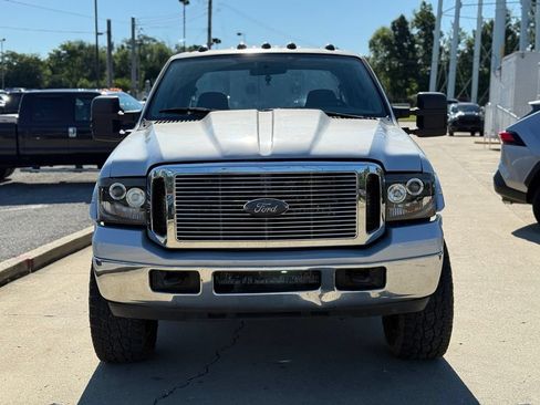 Used 2006 Ford F350 XLT AWD/4WD image 3