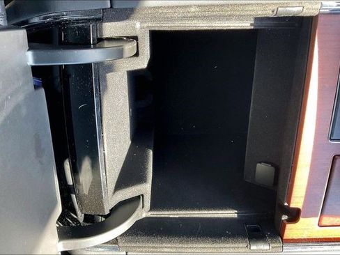 Used 2023 Lincoln Navigator Reserve image 38