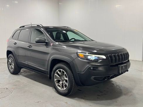Used 2021 Jeep Cherokee Trailhawk w/ Technology Group image 6