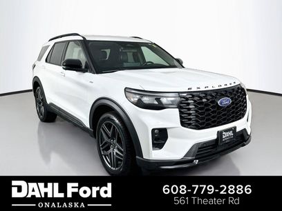 Used 2025 Ford Explorer ST-Line w/ ST-Line Street Pack