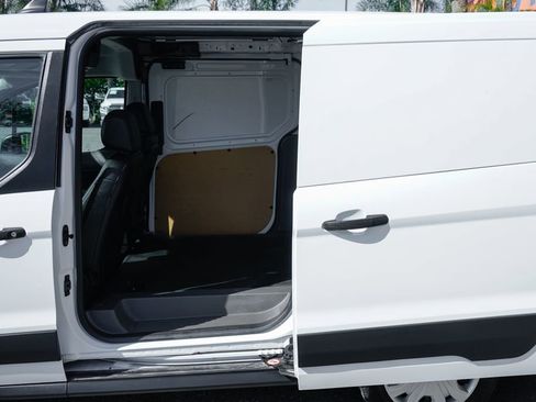 Used 2019 Ford Transit Connect XL image 29