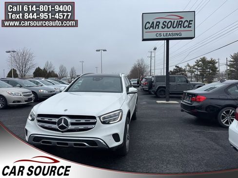 Used 2022 Mercedes-Benz GLC 300 4MATIC image 1