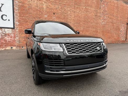 Used 2018 Land Rover Range Rover Long Wheelbase Supercharged AWD/4WD image 2