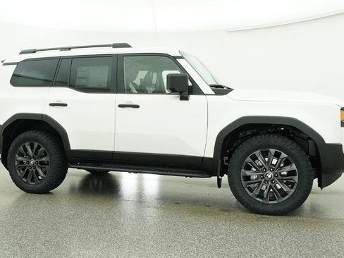New 2026 Toyota Land Cruiser AWD/4WD image 31