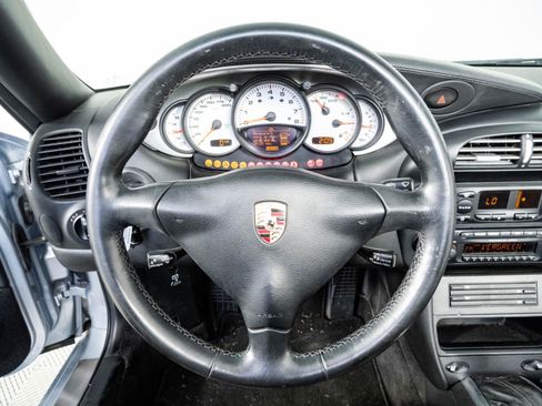 Used 2004 Porsche 911 Carrera 4S AWD/4WD image 9
