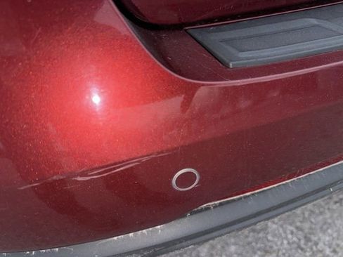 Used 2017 Chevrolet Traverse LT w/ Style and Technology Package image 21