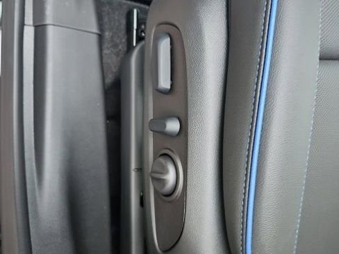 Used 2026 Buick Encore GX Sport Touring w/ Comfort Package image 34