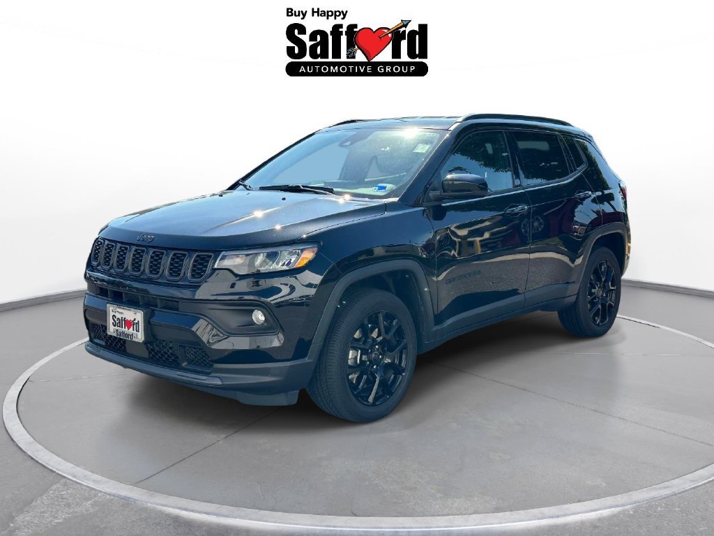 Used 2026 Jeep Compass Latitude AWD/4WD image 1