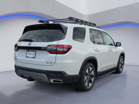 New 2026 Honda Pilot Elite image 5
