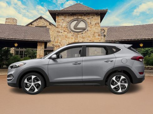 Used 2017 Hyundai Tucson Limited w/ Limited Ultimate Package 03 image 6