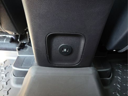 Used 2025 Ford Bronco Sport Big Bend w/ Convenience Package image 12