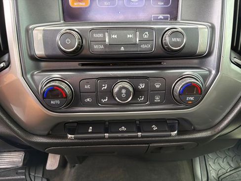 Used 2017 Chevrolet Silverado 1500 LT w/ All Star Edition AWD/4WD image 15