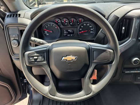 Used 2022 Chevrolet Silverado 1500 Custom RWD image 24