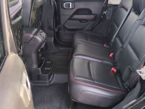 Used 2020 Jeep Wrangler Unlimited Rubicon w/ Dual Top Group image 22