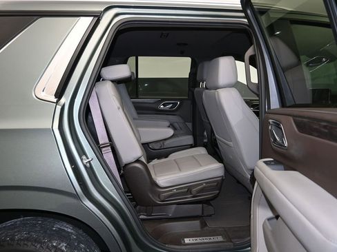 Used 2024 Chevrolet Tahoe LT RWD image 27