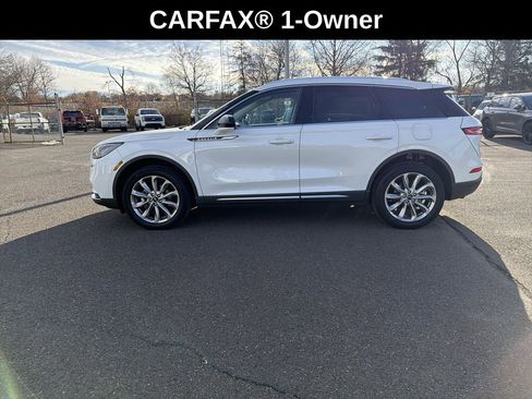 Certified 2022 Lincoln Corsair AWD w/ Premium Package image 2