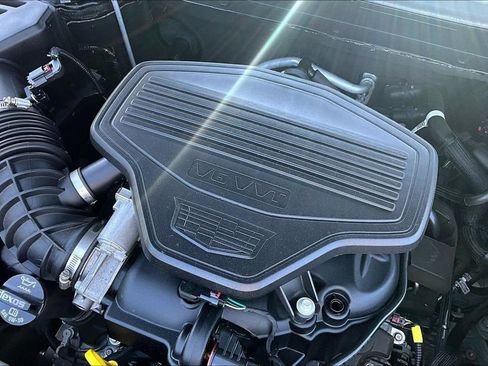 Certified 2023 Cadillac XT5 Premium Luxury w/ Technology Package AWD/4WD image 31