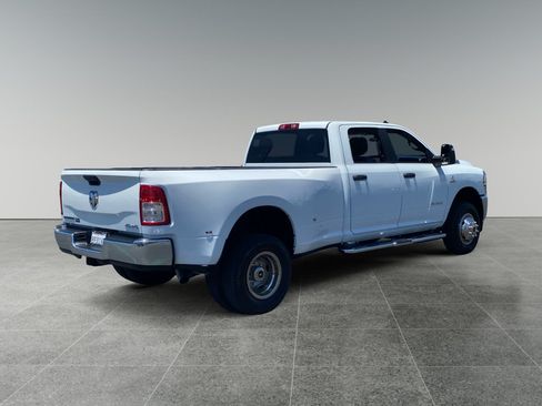 Used 2024 RAM 3500 Big Horn AWD/4WD image 5